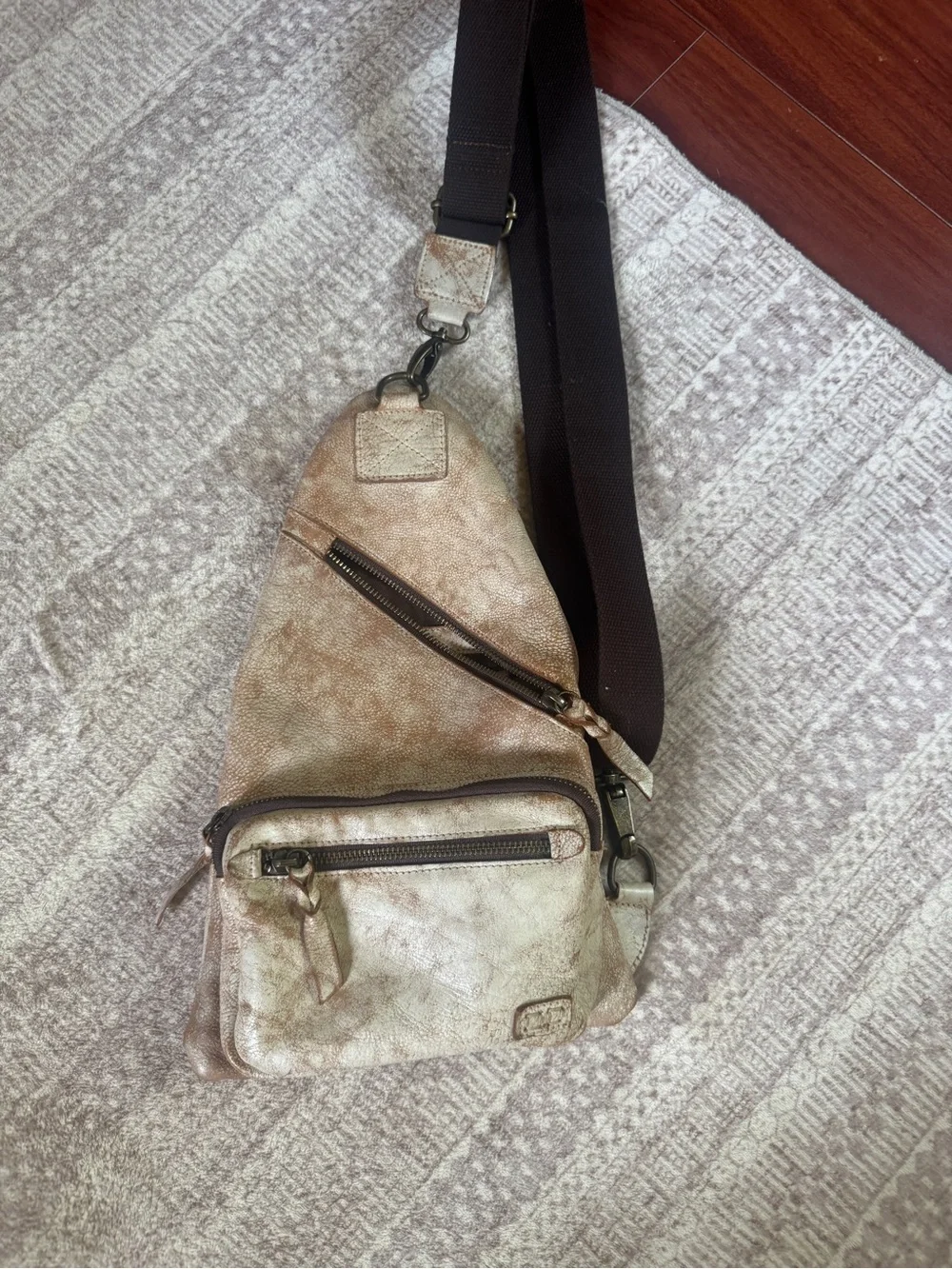 BED STÜ SLING BAG